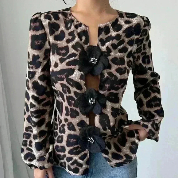 Black Casual Women's Elegant 3d Floral & Leopard Print Lantern Sleeve Blouse - Picture 5 of 5